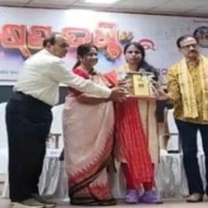 ଗଜପତିର ସମାଜସେବୀ ମମତା ପାଢୀ ରାଜ୍ୟସ୍ତରରେ ସମ୍ମାନିତ ।