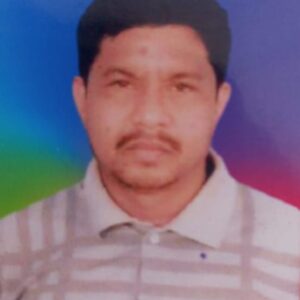 ବିଦ୍ୟୁତ୍ ଆଘାତ ରେ ଡ୍ରାଇଭର ମୃତ ।