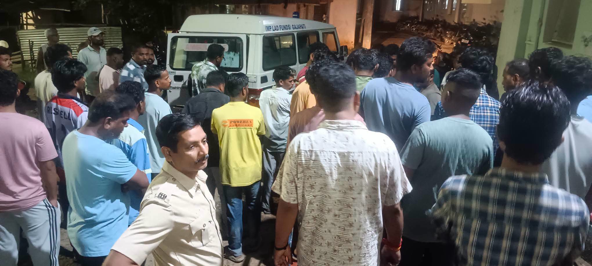 ମିନି ଟ୍ରକ ଧକ୍କାରେ ୨ ଗୁରୁତର ।