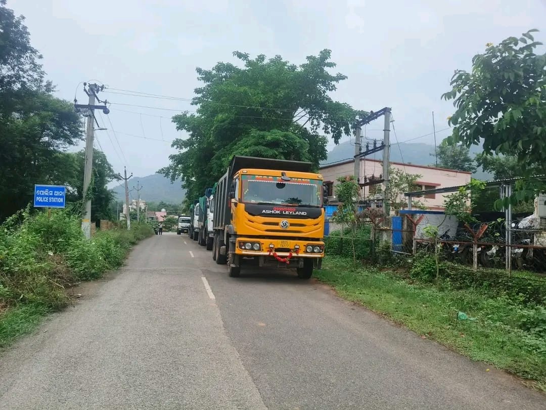 ଗଞ୍ଜାମ ଜିଲ୍ଲା ଚୋରା ବାଲି ଚାଲାଣ ବେଳେ ଚାରି ହାଇୱା ଜବତ l