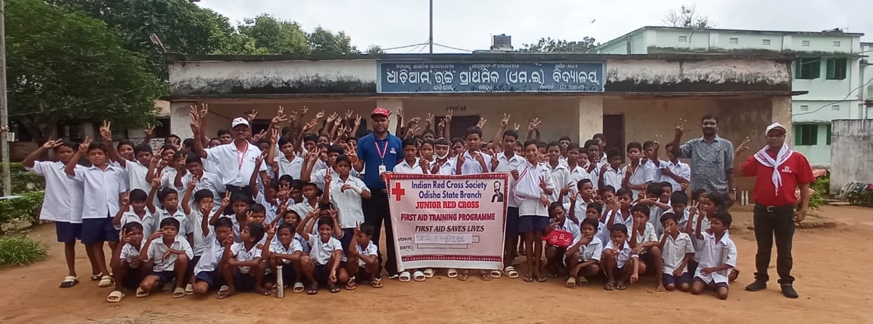 ମୋହନା ବ୍ଲକରେ ଜୁନିଅର ରେଡକ୍ରସର ପ୍ରାଥମିକ ଚିକିତ୍ସା ଓ ନିଶା ନିବାରଣ ତାଲିମି ଶିବିର ।