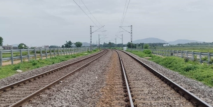 ରେଳ ଧାରଣା ରୁ ଦୁଇଟି ଶବ ଉଦ୍ଧାର।