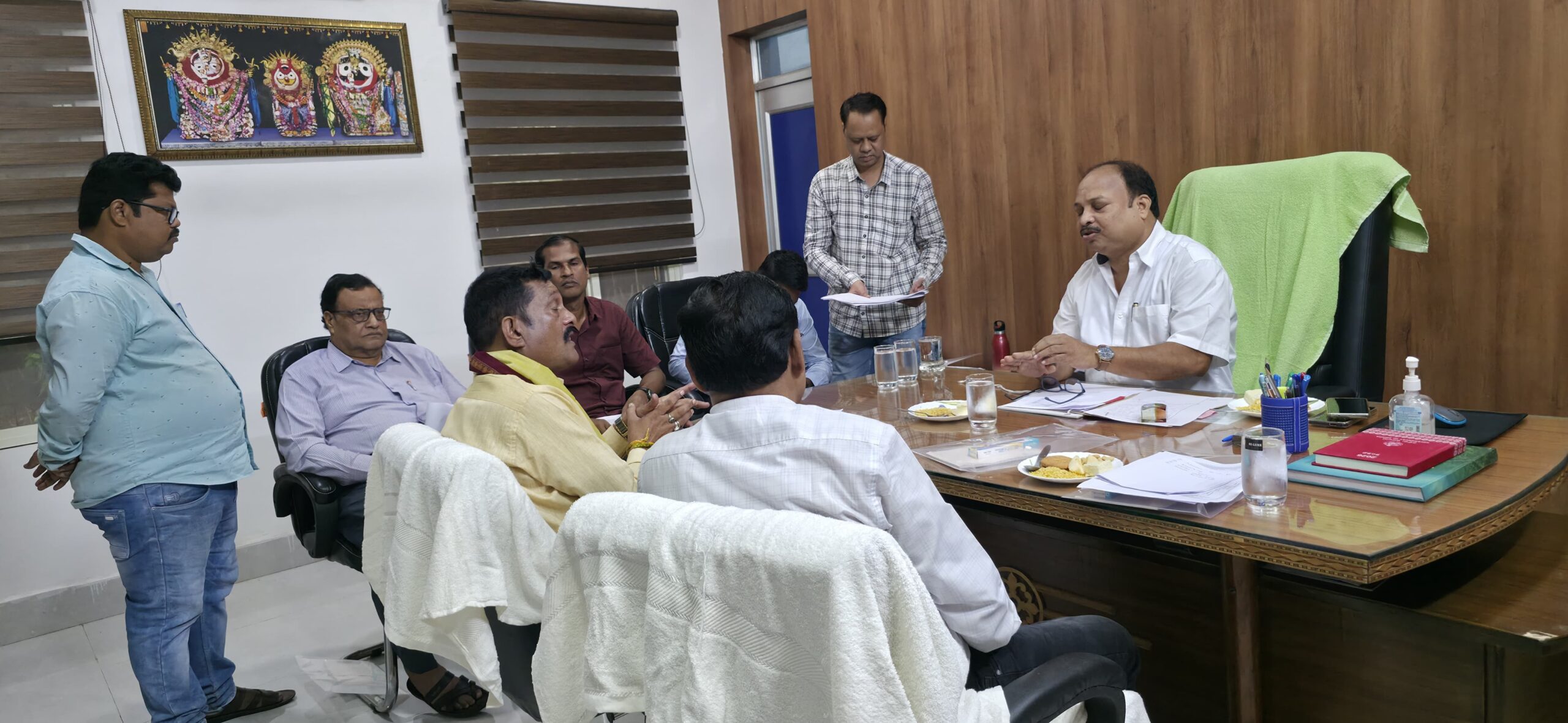 କେନ୍ଦୁପତ୍ର ତୋଳାଳି,ବନ୍ଧେଇ ଶ୍ରମିକ ମାନଙ୍କ ୱେଲଫେୟାର୍ ବୋର୍ଡ ବୈଠକ,୭୩ ଜଣଙ୍କ ପାଇଁ ୨ଲକ୍ଷ ଟଙ୍କା ଲେଖାଁଏ ମୃତ୍ୟୁକାଳିନ ସହାୟତା ପ୍ରଦାନ ନିଷ୍ପତ୍ତି,ତୋଳାଳି ମାନଙ୍କ ବୋନସ ପହଞ୍ଚିଲା