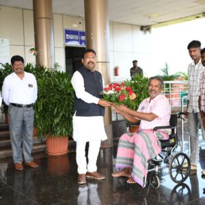 କୋରାପୁଟ ଗସ୍ତରେ ରାଜ୍ୟମନ୍ତ୍ରୀ ଗୋକୁଳାନନ୍ଦ ମଲ୍ଲିକମତ୍ସ୍ୟ, ପ୍ରାଣୀ ସମ୍ପଦ ଓ MSME ଯୋଜନାର କରିବେ ସମୀକ୍ଷା