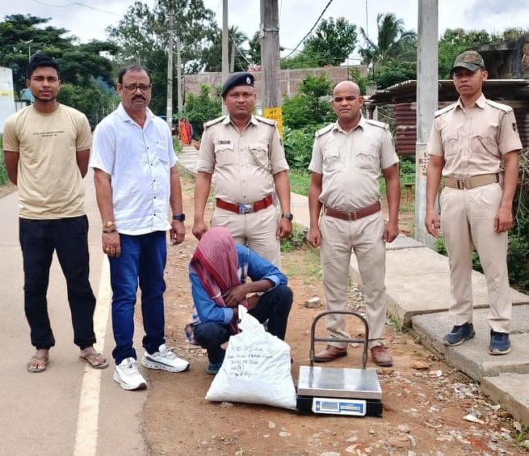 ତାମିଲନାଡୁକୁ ଗଞ୍ଜେଇ ଚୋରାଚାଲାଣ ବେଳେ ଜବତ, ଜଣେ ଗିରଫ ।