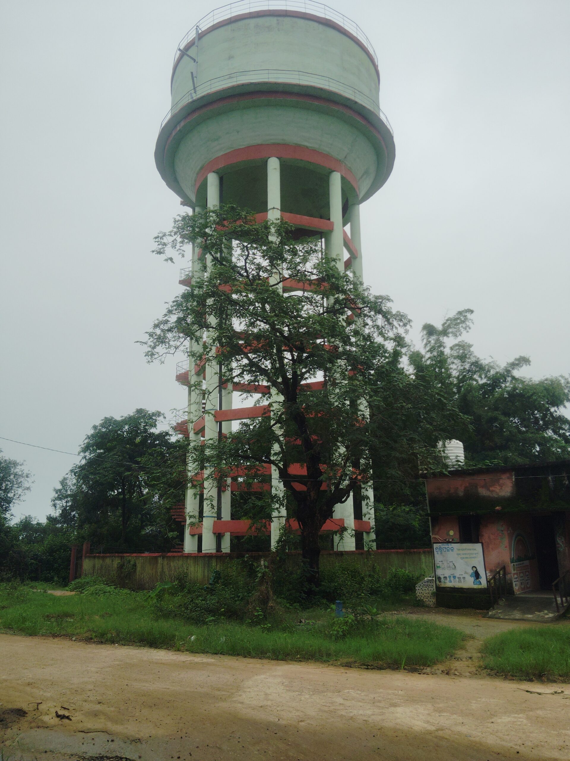 ରେମଣ୍ଡା, ନାଗପଡ଼ା ପାଣି ଟାକିଂ ରୁ ମେଘା ପାନୀୟଜଳ ପ୍ରକଲ୍ପ ରୁ ଯୋଗାଣ ବନ୍ଦ ଉଚ୍ଚ ଅଧିକାରୀ ଦୃଷ୍ଟି ଦେବାକୁ ସାଧାରଣରେ ଦାବି।