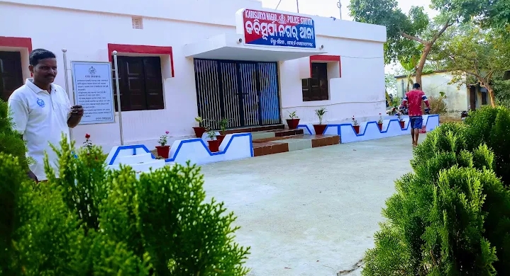 ସାମାନ୍ୟ କଥାକୁ ନେଇ ଜଣେ ଯୁବକ କୁ ମାରଣାନ୍ତକ ଆକ୍ରମଣ କରି କିଛି ଯୁବକ ଘଟଣାସ୍ଥଳରୁ ଚମ୍ପଟ୍ ମାରିଛନ୍ତି।