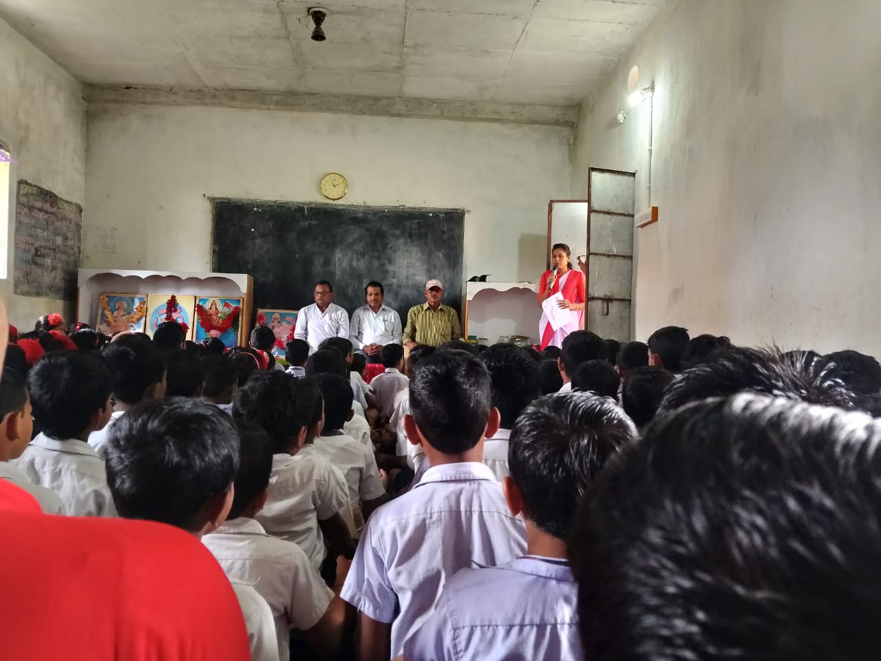 ସାମୂହିକ ବନ୍ଦେ ମାତରମ୍ ଗାନ।