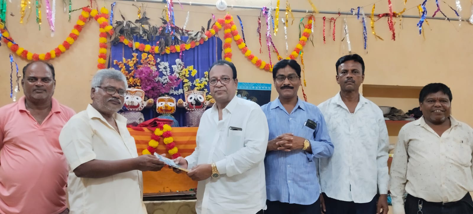 ସୁହାନୀ କ୍ରିଏସନ୍ ର ବହି ପୂଜା ସହିତ ଆଖଡ଼ା ଆରମ୍ଭ ।