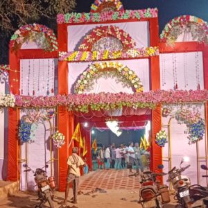 ଝରାପାଲି ମାର୍କେଟ ଠାରେ ମହାସମାରୋହରେ ସାର୍ବଜନୀନ ଦୁର୍ଗା ପୂଜା ଆରମ୍ଭ ହୋଇଯାଇଛି।