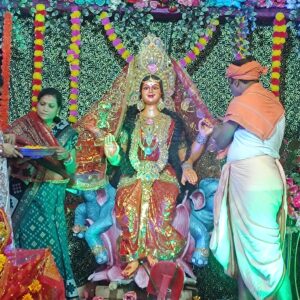 AEF ମାର୍କେଟରେ ମା’ ଲକ୍ଷ୍ମୀଙ୍କ ପୂଜା, ଭକ୍ତିମୟ ପରିବେଶରେ ପୂଜାର୍ଚ୍ଚନା